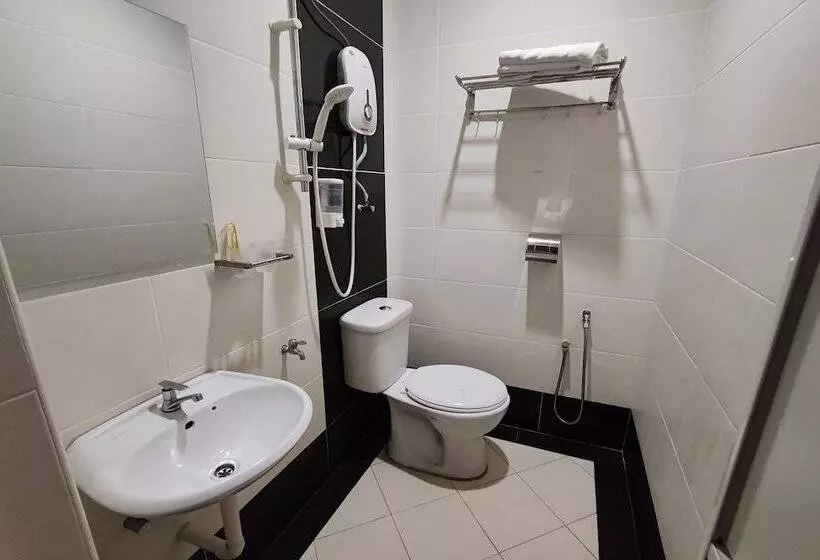 هتل Kuang Hua Sitiawan Near To