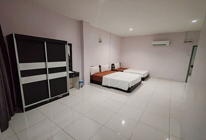 בית מלון כפרי Kuang Hua Sitiawan Near To