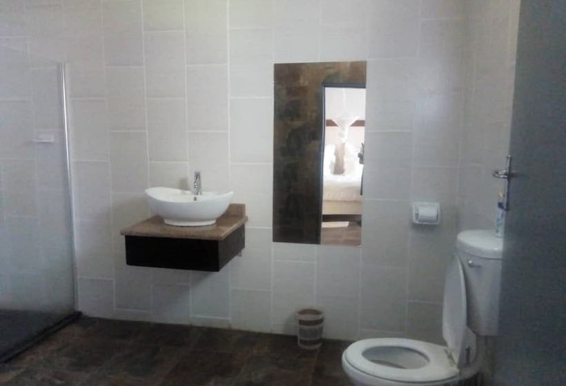 هتل Pakali Lodges