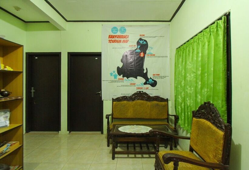 هتل Spot On 1842 Cevilla Bnb Residence Syariah