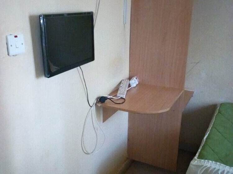 پانسیون Canan Guest House