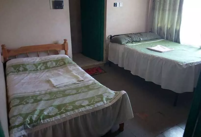 پانسیون Canan Guest House