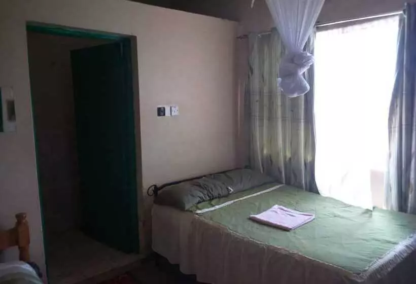 پانسیون Canan Guest House