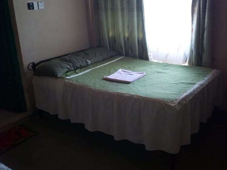 پانسیون Canan Guest House