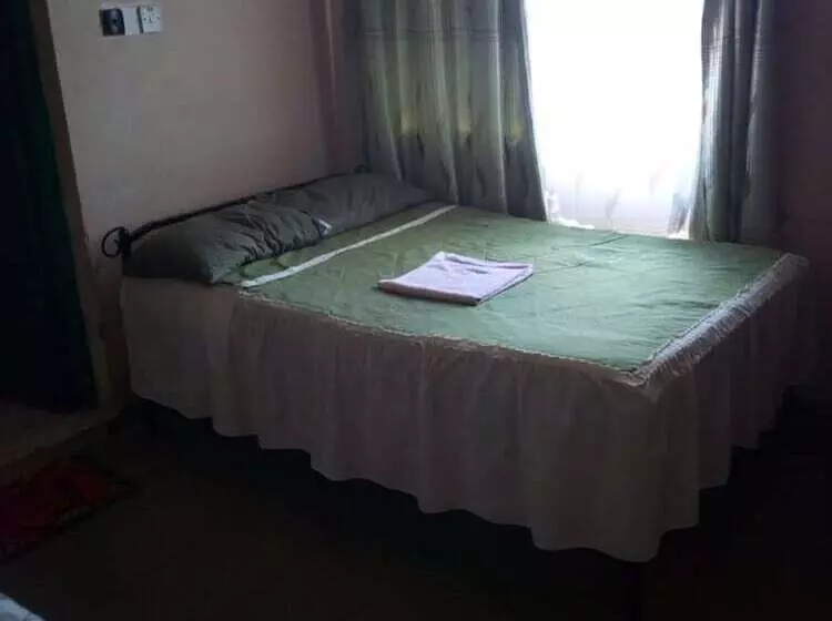 پانسیون Canan Guest House