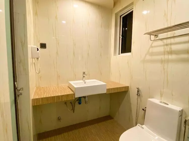 پانسیون Scuba Residence