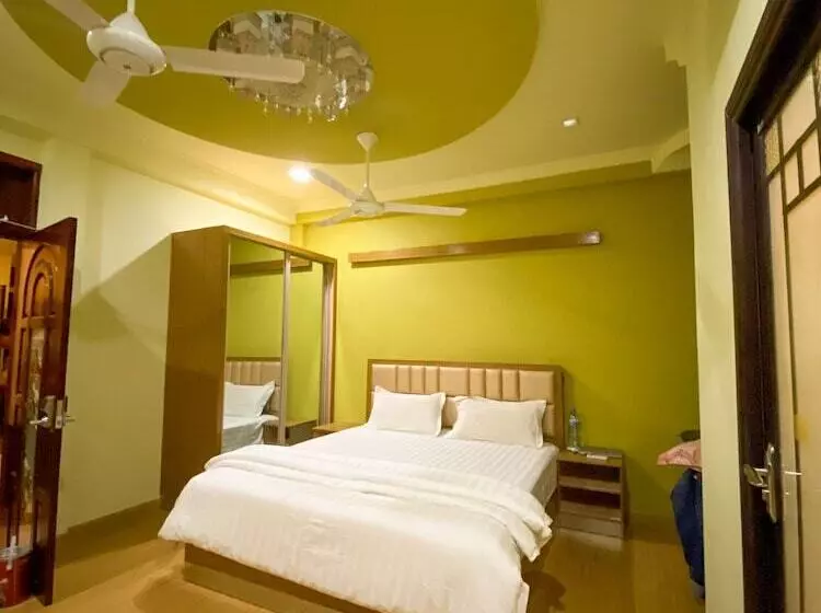 پانسیون Scuba Residence