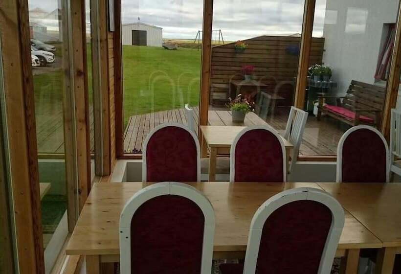 پانسیون Suður Bár Guesthouse