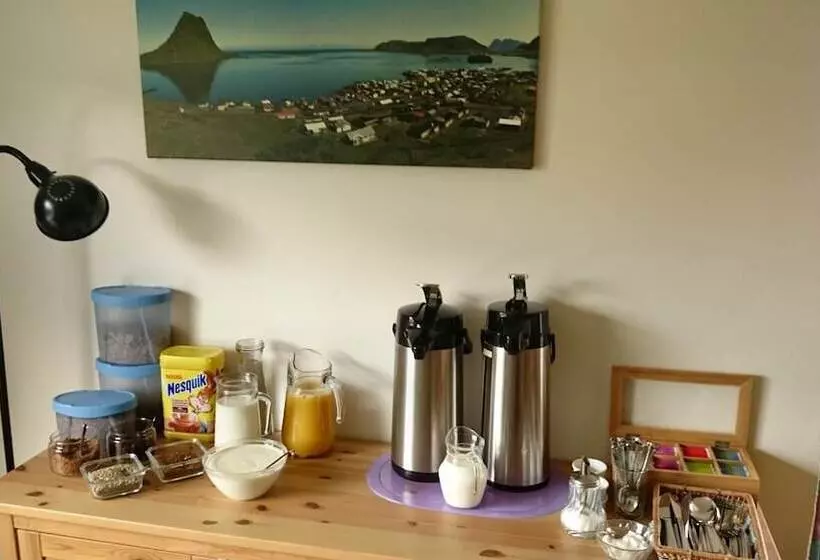 پانسیون Suður Bár Guesthouse