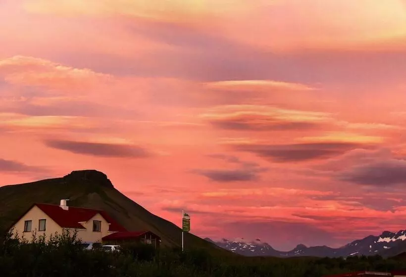 پانسیون Suður Bár Guesthouse