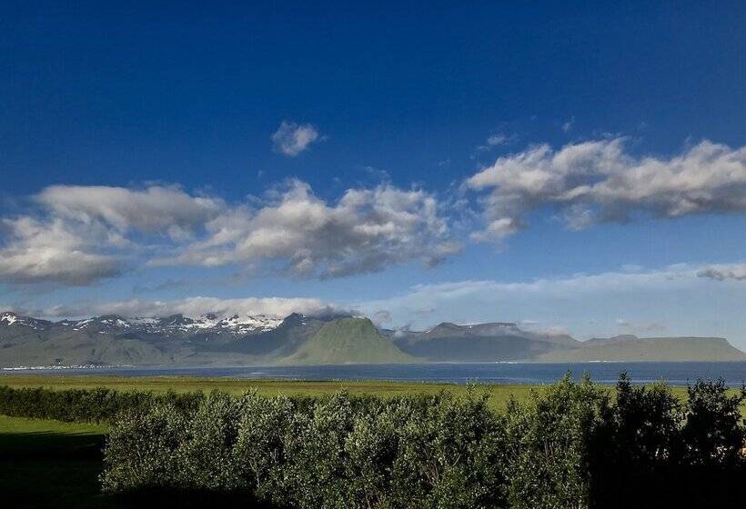 پانسیون Suður Bár Guesthouse