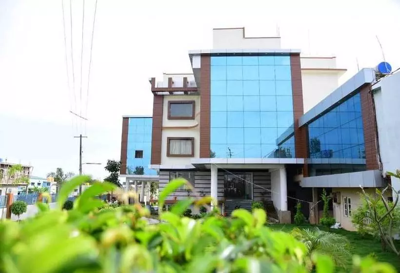 Sagayi International Resort
