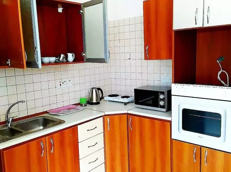Salamina Houses