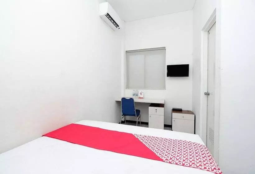 Sunshine Hostel By Oyo Rooms