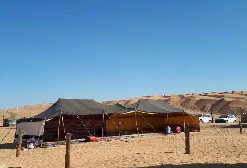 هتل Desert Wonders Camp