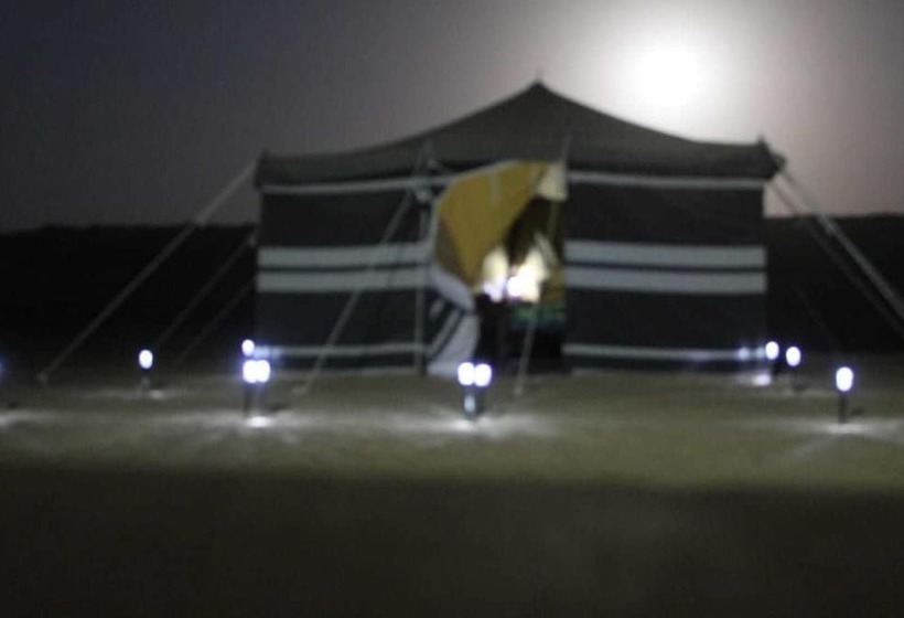هتل Desert Wonders Camp