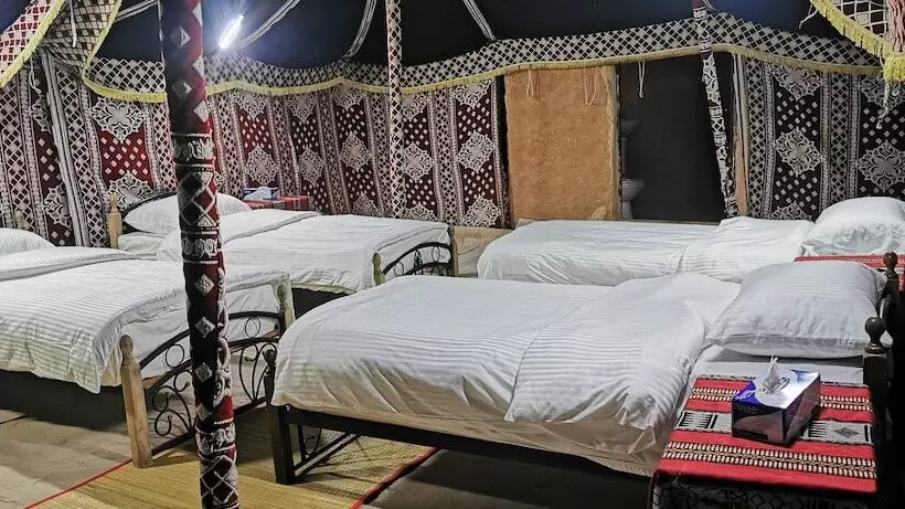 هتل Desert Wonders Camp