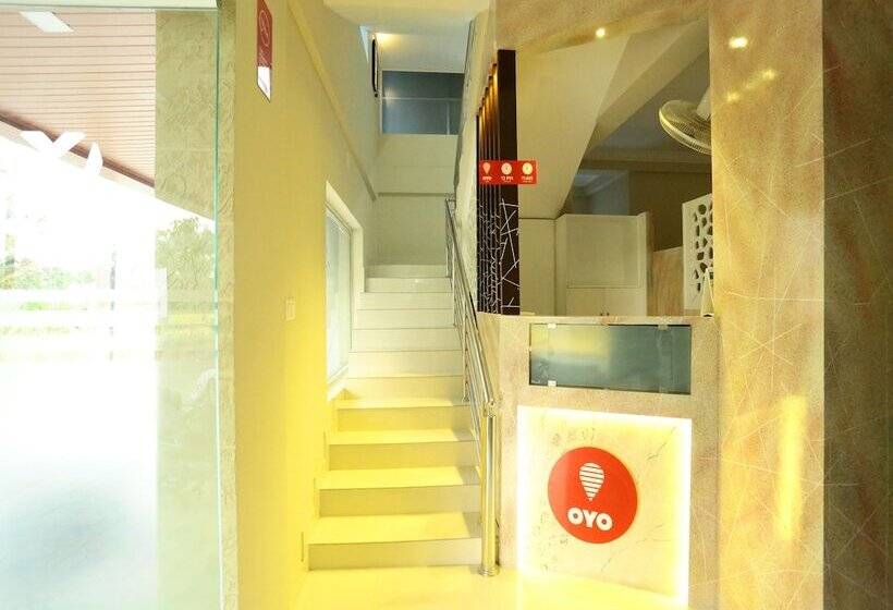 בית מלון כפרי Star Plaza By Oyo Rooms