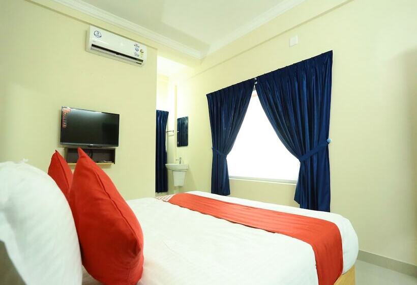 בית מלון כפרי Star Plaza By Oyo Rooms