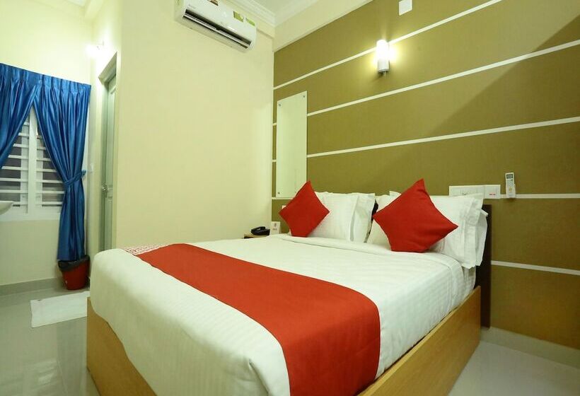 בית מלון כפרי Star Plaza By Oyo Rooms