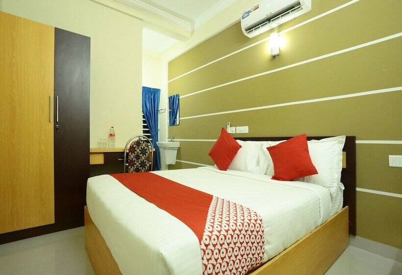 בית מלון כפרי Star Plaza By Oyo Rooms