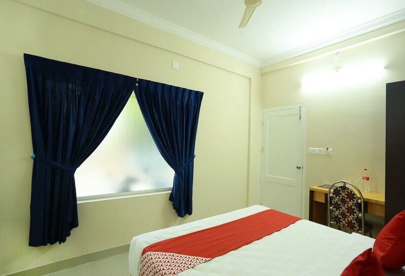 בית מלון כפרי Star Plaza By Oyo Rooms