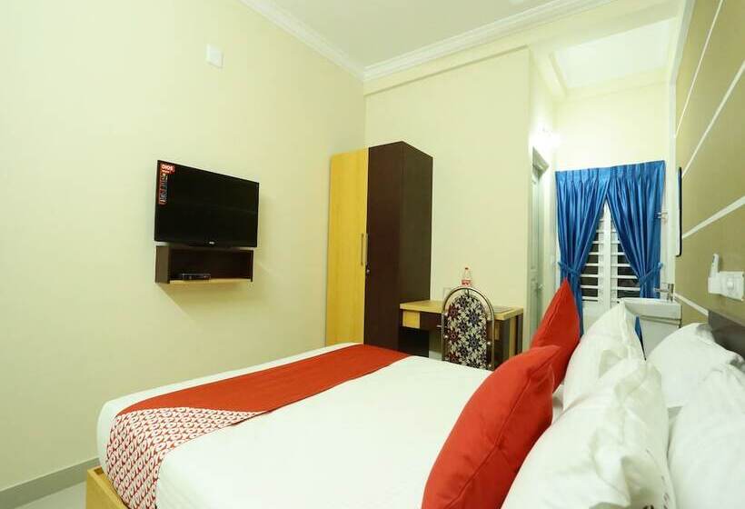 בית מלון כפרי Star Plaza By Oyo Rooms