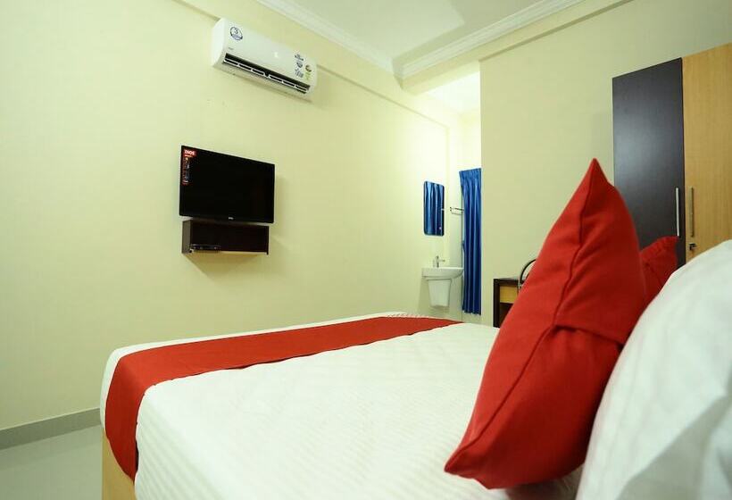 בית מלון כפרי Star Plaza By Oyo Rooms