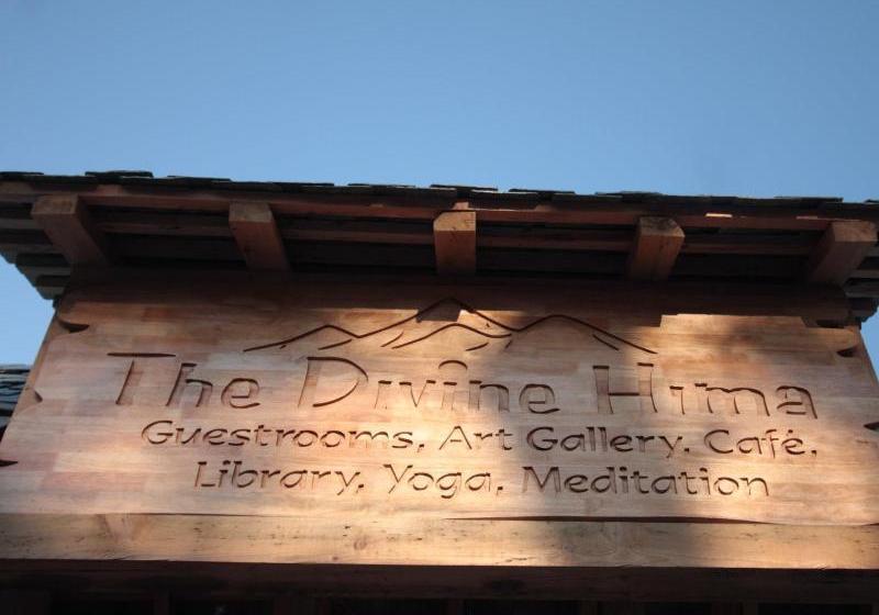 فندق The Divine Hima