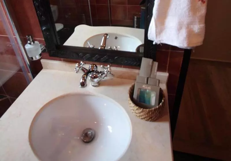 ホテル The Divine Hima