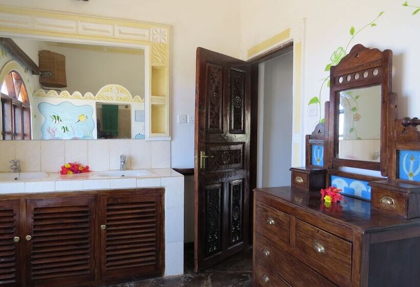 Malindi Breeze Point Apartments