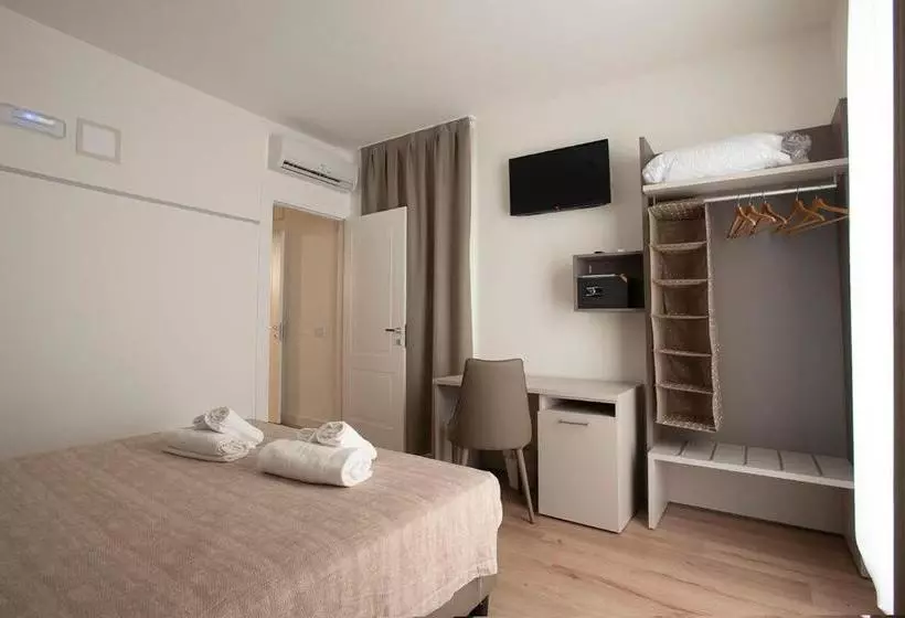 Casa Novecentotre Rooms & Apartments