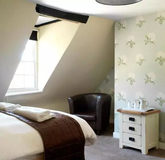 ペンション The Bull Hotel Maidstone/sevenoaks