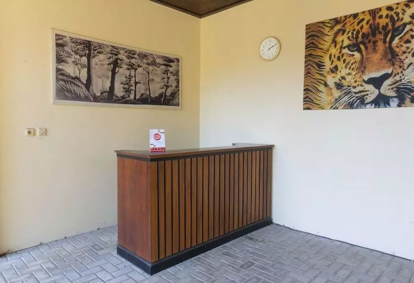 ユースホステル Cahaya Guest House By Oyo Rooms