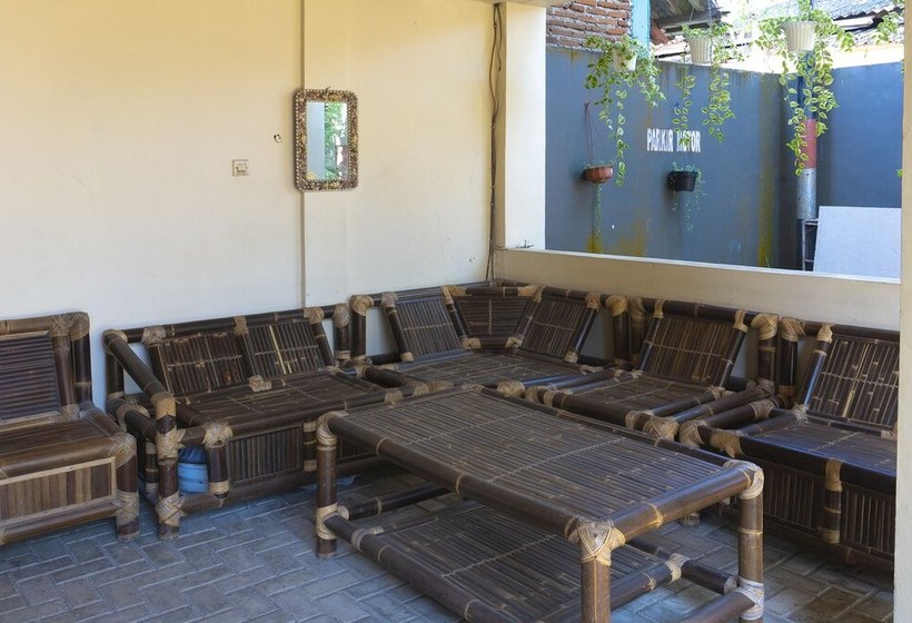 Cămin Cahaya Guest House By Oyo Rooms