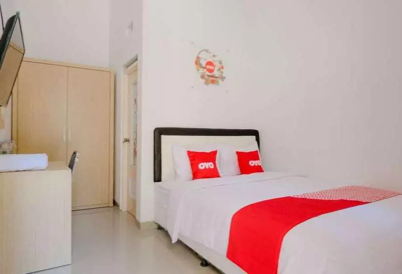 ホテル De Zity Family Residence By Oyo Rooms