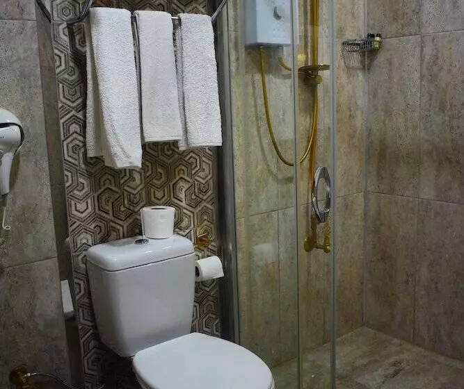 Nahrin Hotel & Art