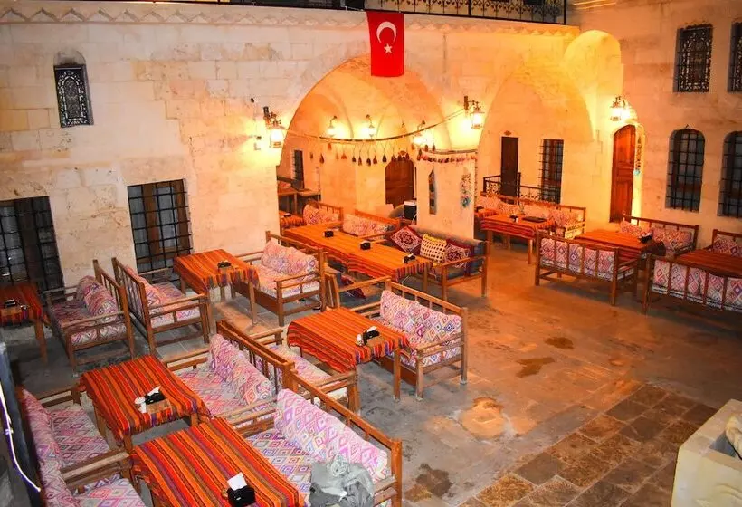 Nahrin Hotel & Art