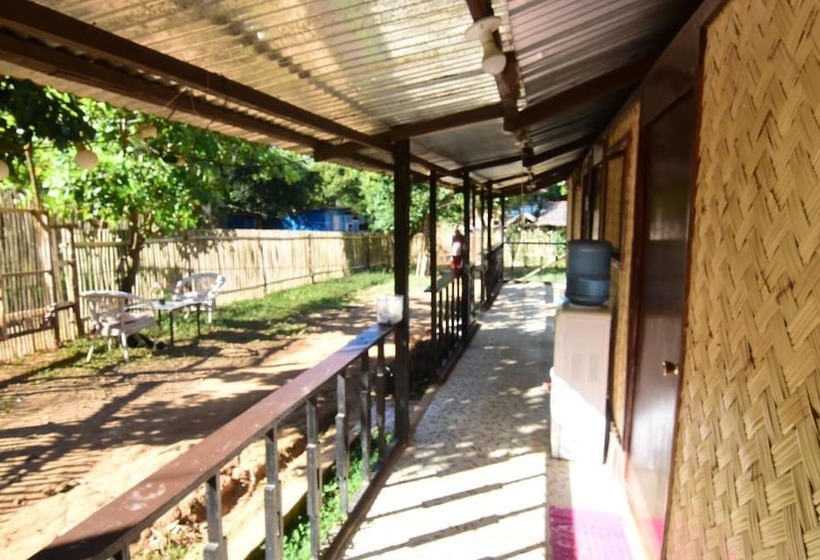 Pension Coron Nature Lodge