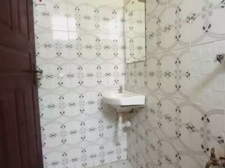 پانسیون Phaldomar Guest House