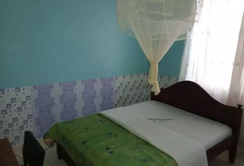 پانسیون Phaldomar Guest House