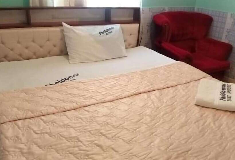 پانسیون Phaldomar Guest House