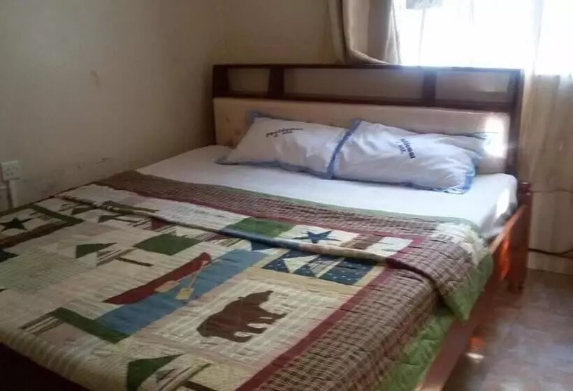 پانسیون Phaldomar Guest House