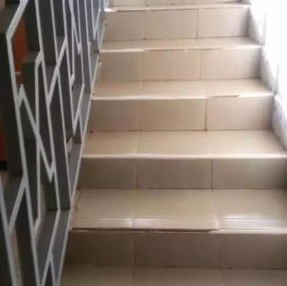 پانسیون Phaldomar Guest House