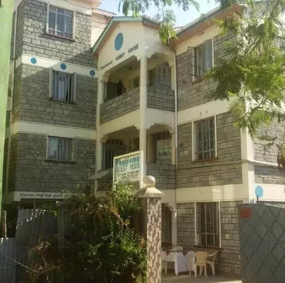 پانسیون Phaldomar Guest House