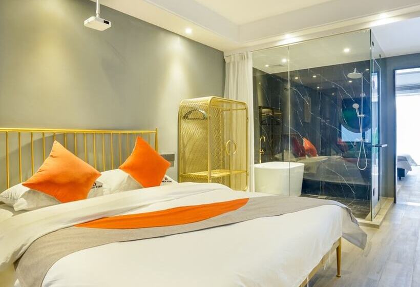 פנסיון Rock Wall