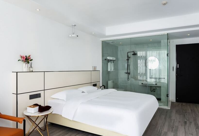 פנסיון Rock Wall