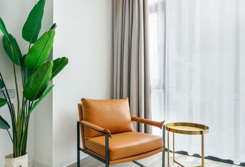 פנסיון Rock Wall