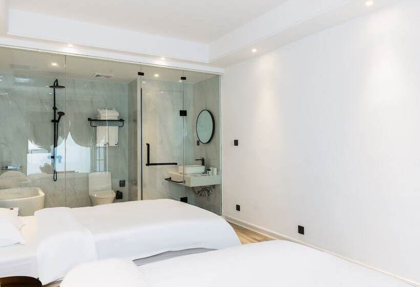 פנסיון Rock Wall