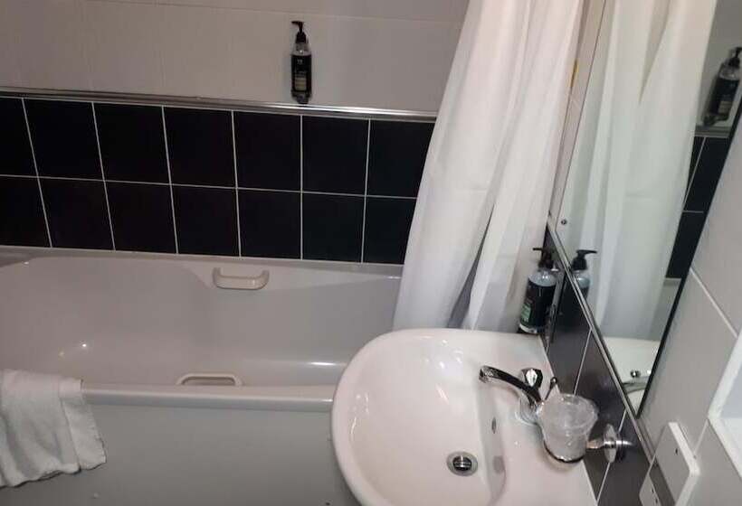 هتل Buffalo Bills